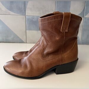 Leather short cowboy boots- festival boho- 8.5